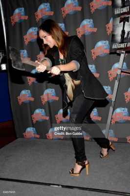 Danielle_Harris_Visits_Planet_Hollywood_285329.jpg